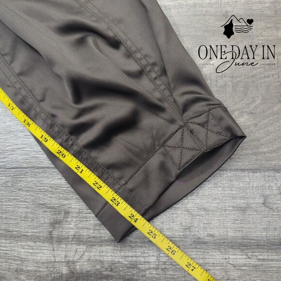 Cupio Cargo Capri Pants Size XL - Picture 5 of 6